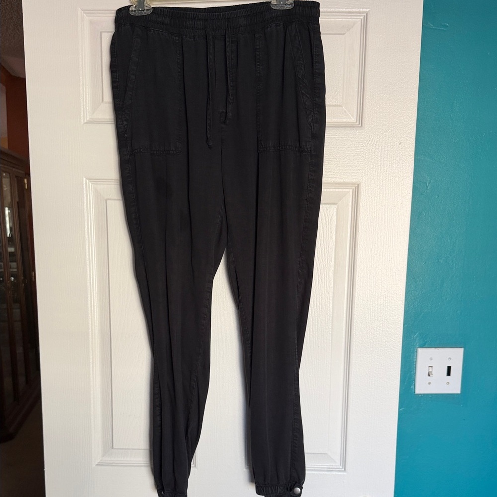 Daisy Black Elastic Waist Jogger Pants